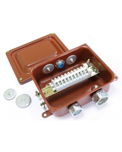 ККМА-10 У2 IP54 (zeta30372). Коробка клеммная металлическая с муфтами АТК для трубной электропроводки. ЗЭТА в Кургане